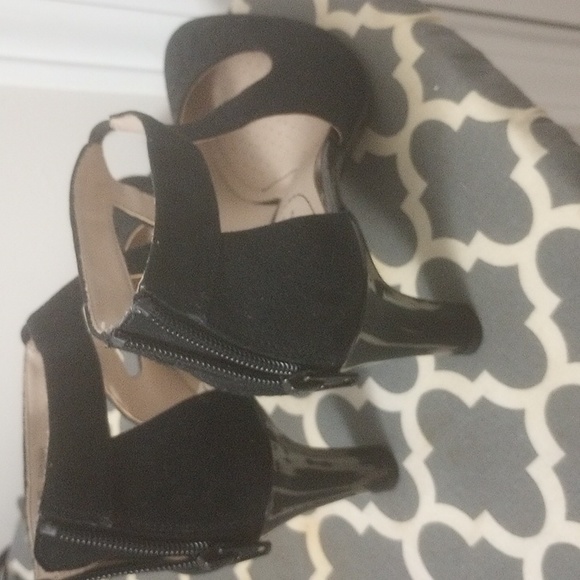 Women Shoes size 8.5 - Picture 4 of 5